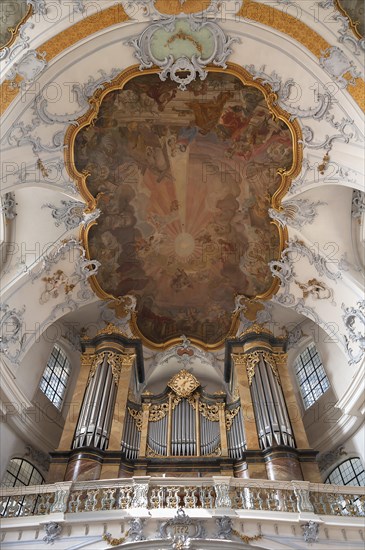 Organ loft with the Rieger organ