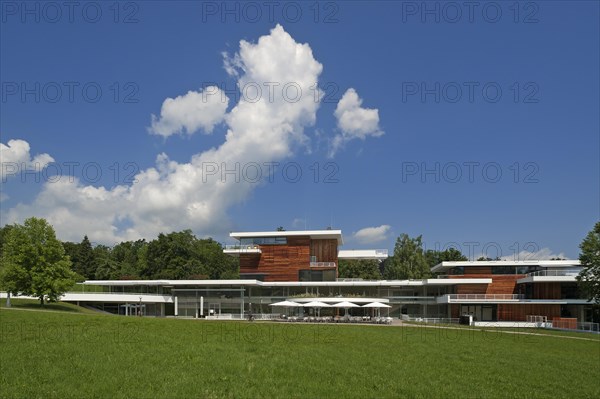 Museum der Phantasie with café