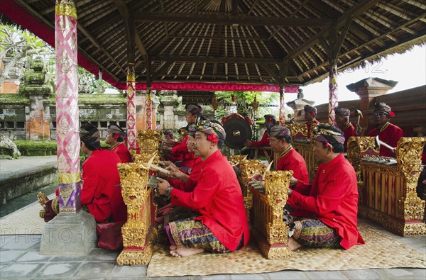 Gamelan musicians