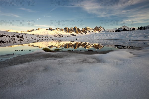 Kalkkoegel Range reflected in the water