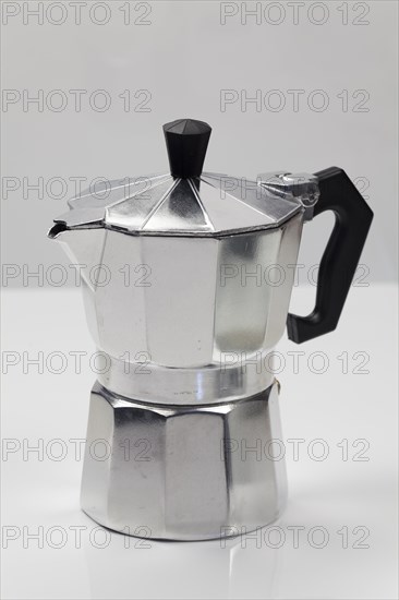 Italian style espresso maker