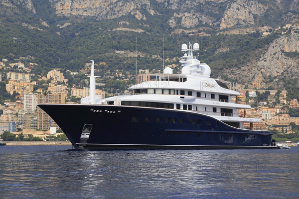 Motor yacht Cakewalk