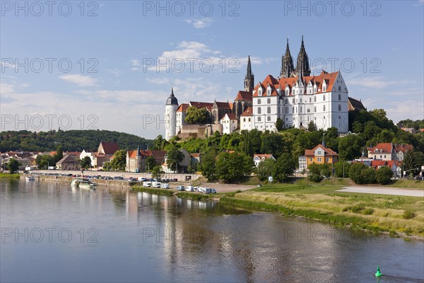 Albrechtsburg castle and cathedral on the River Elbe in Meissen
