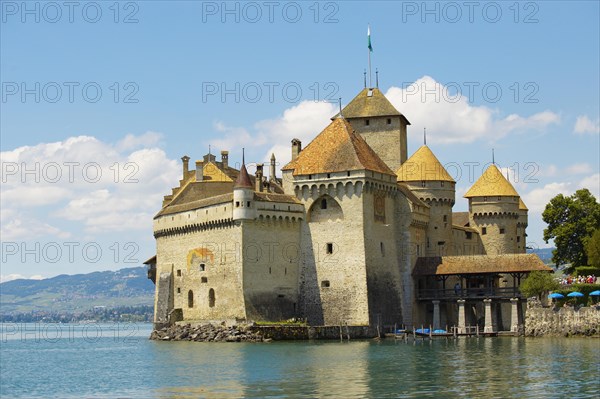 Chateaux Chillion on Lac Leman