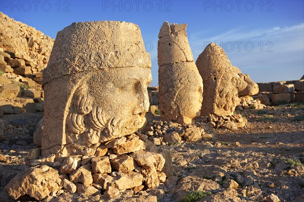 Broken statues around the tomb of Commagene King Antochius 1 on top of Mount Nemrut
