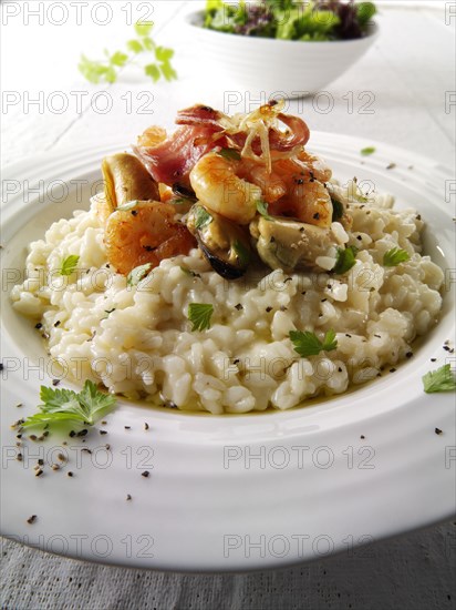 Classic risotto with prawns