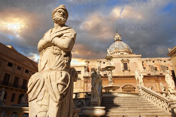 Fountain of Piazza Pretoria by Florentine Mannerist sculptor Francesco Camilliani