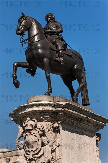King George IV equestrian statue in Trafalgar Square