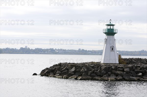 Port and lighthouse of Prescott