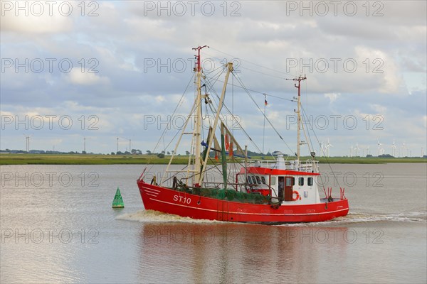 Shrimp boat on the Eider river at Toenning