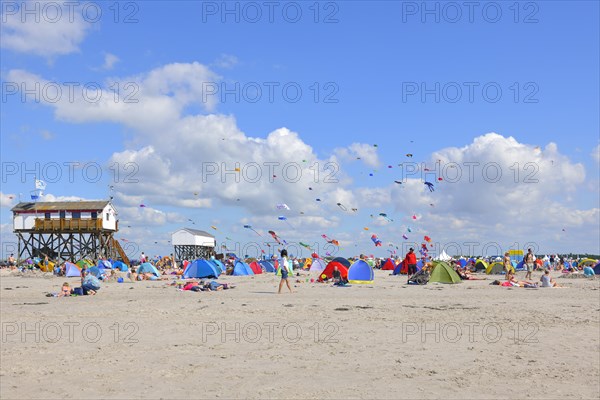 Stilt house with Strandbar 54 beach cllub on the beach of St. Peter-Ording