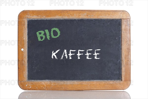 Old school blackboard with the words BIO KAFFEE