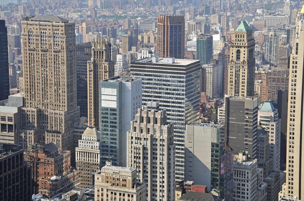 Panoramic view from the Top of the Rock observation deck at the Rockefeller Center of downtown Manhattan