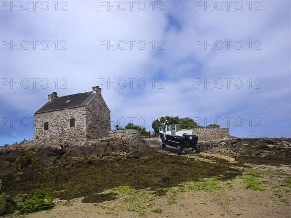 House of an oyster farmer on the Petites Iles Vrac'h