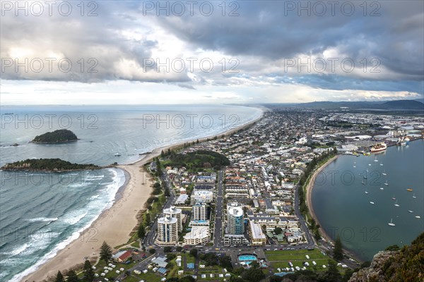 Panoramic view of Mount Manganui district and Tauranga harbour