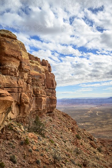 Cedar Mesa at Moki Dugway