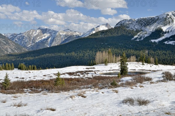 View of the San Juan Mountains as seen from Molas Divide