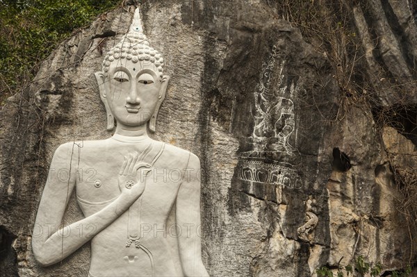 Buddha sculptures