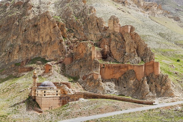 Dome Mosque and city walls