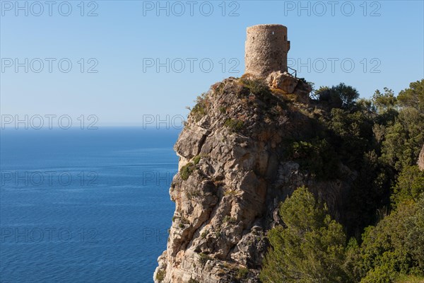 Tower Torre de Ses Animes near Banyalbufar