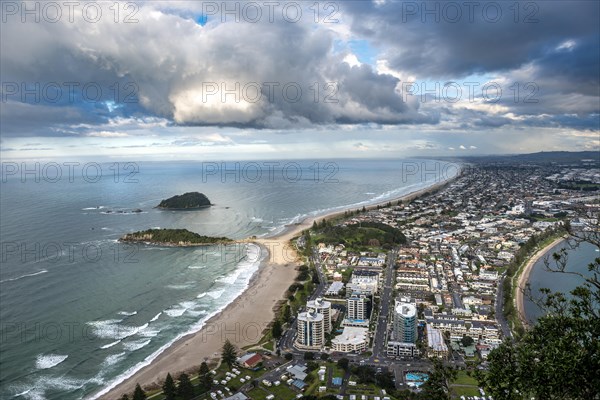 Panoramic view of Mount Manganui district and Tauranga harbour