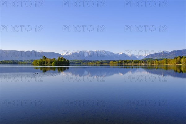 Lake Staffelsee with Muhlworth island