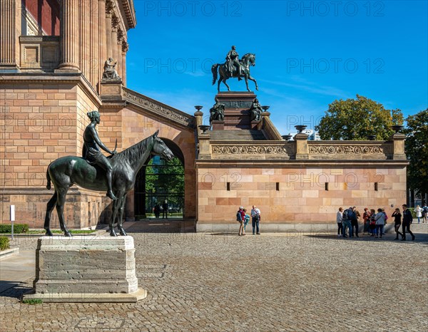 Old National Gallery with the bronze Amazon on horseback by Louis Tuaillon