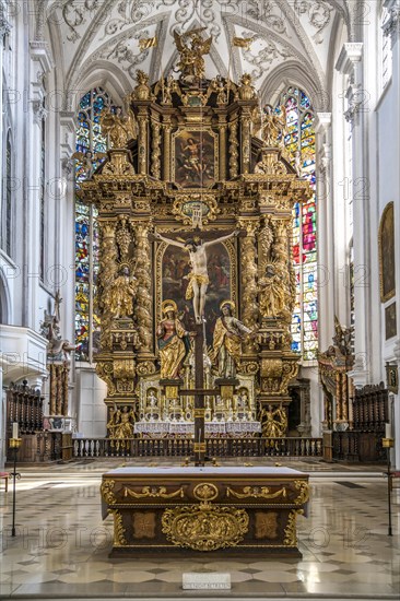 Crucifix in the parish church Maria Himmelfahrt