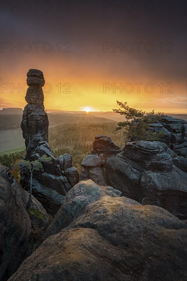 View from Pfaffenstein to the rock needle Barbarine