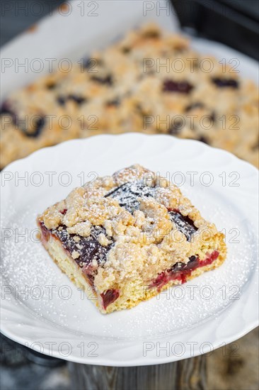 Plum cake