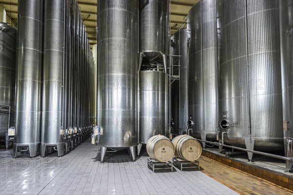 Wine tanks