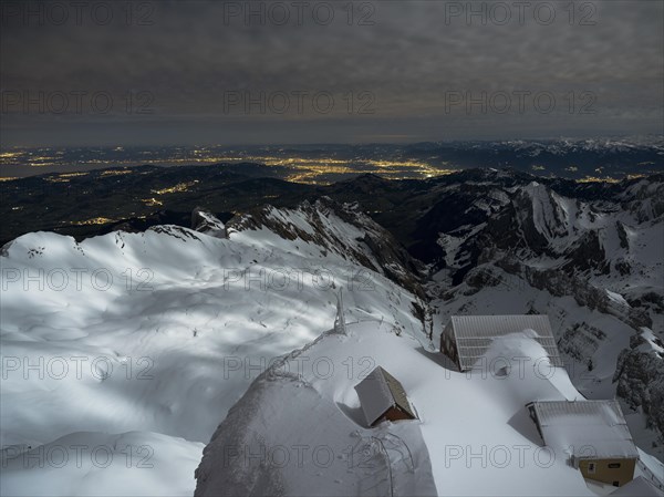 Mountain restaurant Alter Santis in full moonlight