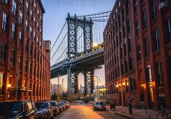 View from Main Street to Manhattan Bridge and Empire State Building