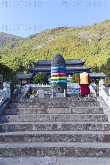 Stairway to Dongbashiluo Temple