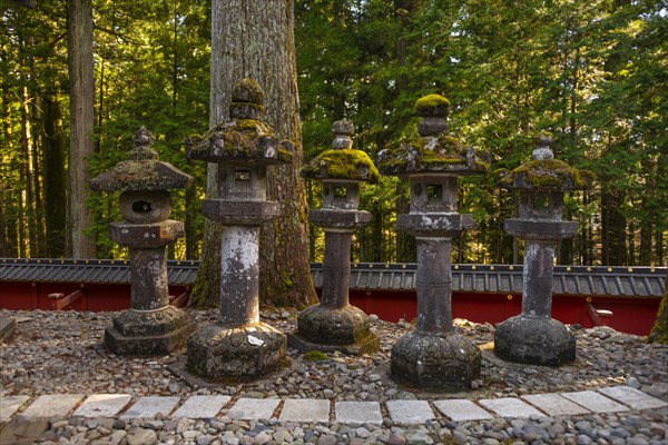 Lapen of stone at Tosho-gu Shrine from the 17th century