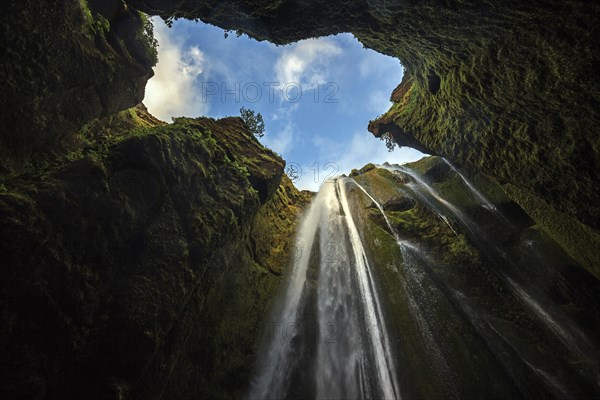 Gljufrabui Waterfall