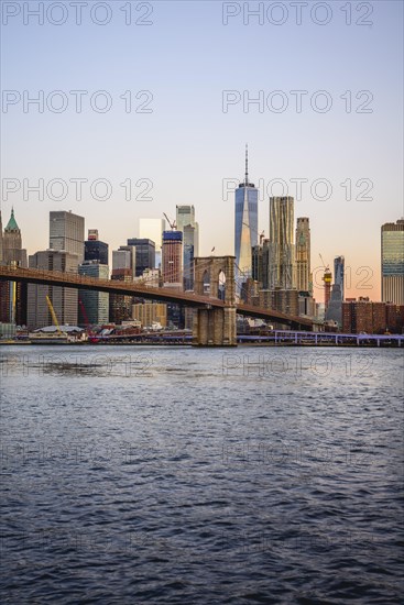 Brooklyn Bridge at sunrise