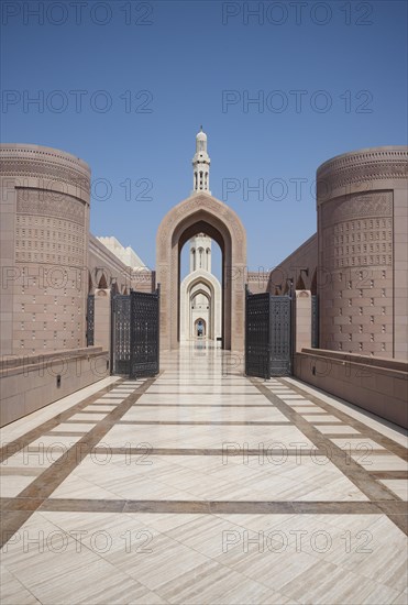 Great Sultan Qabus Mosque