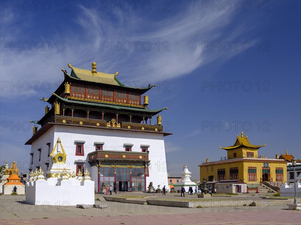 Main hall for the 26 meter high statue of the goddess Janraisig