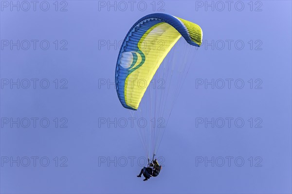 Paragliding