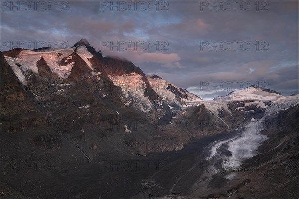 View from Kaiser Franz Josefs Hohe on Pasterze