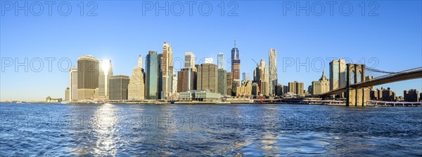 View from Pier 1 over the East River to the skyline of Manhattan