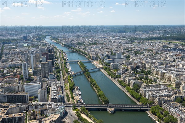 City view with bridges over the Seine