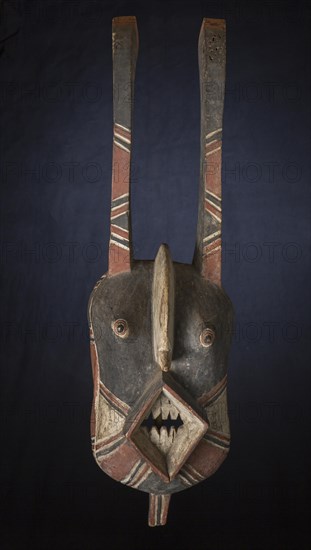 African mask