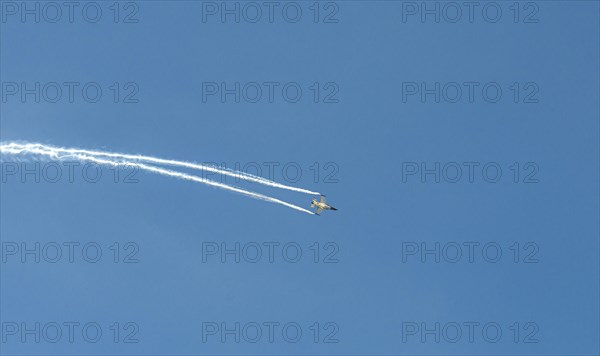 Military aircraft in flight