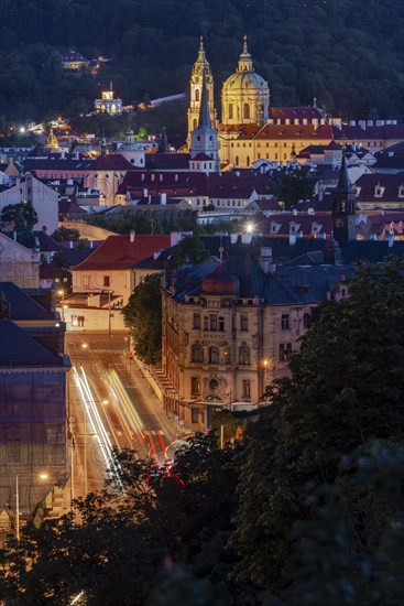 City view with view to St. Nicholas church