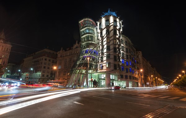 Dancing House