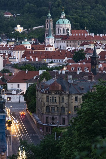 City view with view to St. Nicholas church