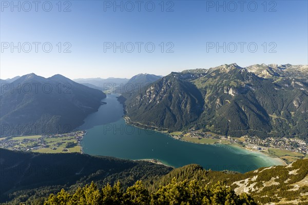 Mountain panorama from Baerenkopf