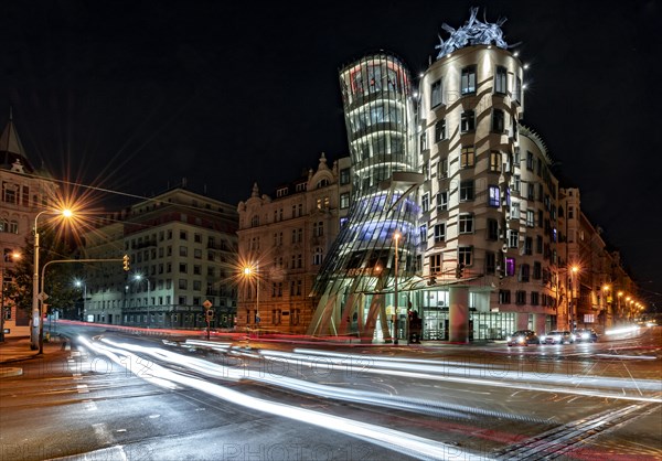 Dancing House